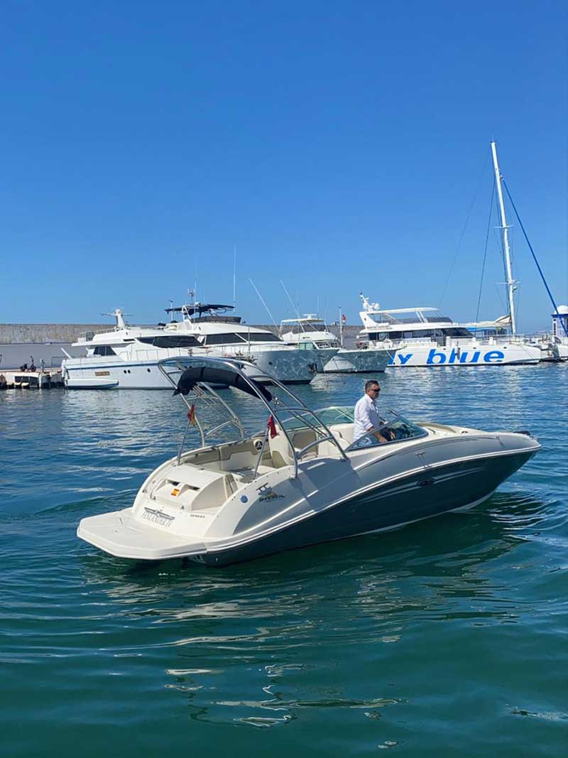 Sea Ray 260 Marbella Renting Boat